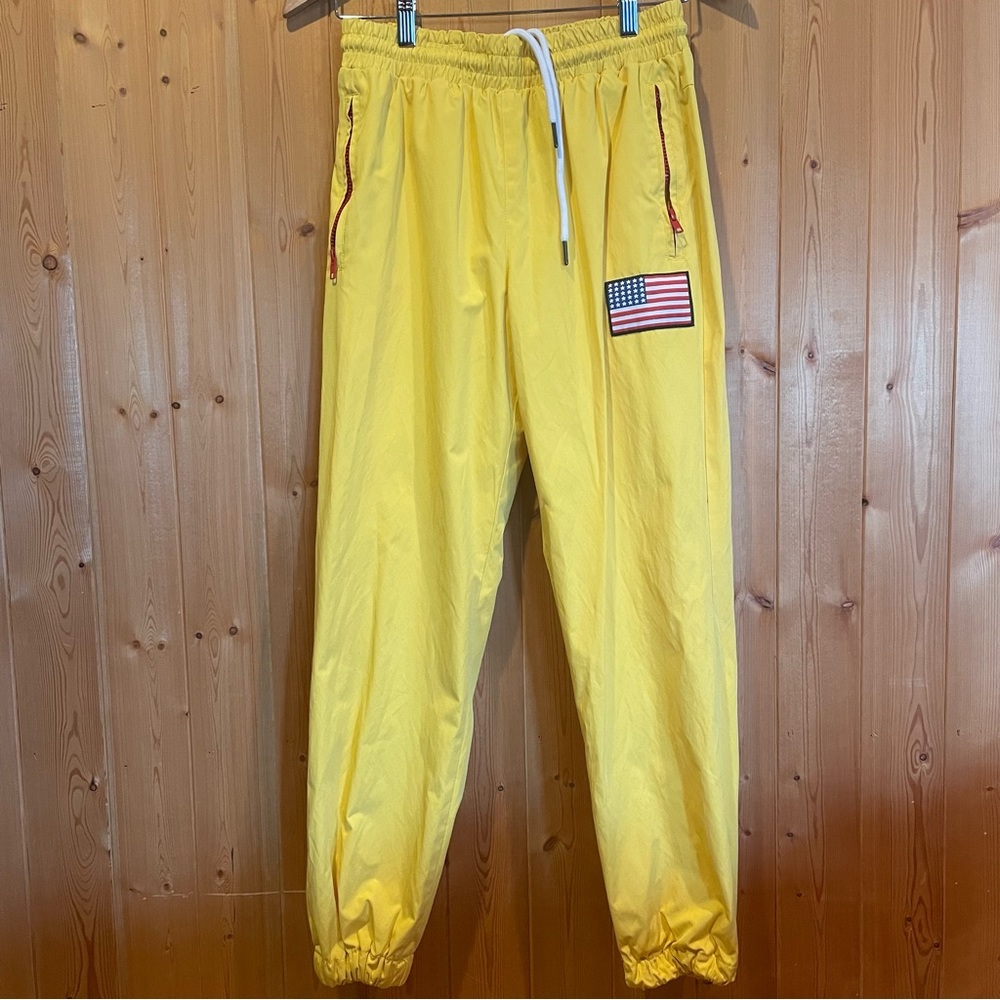Yellow US Jogger